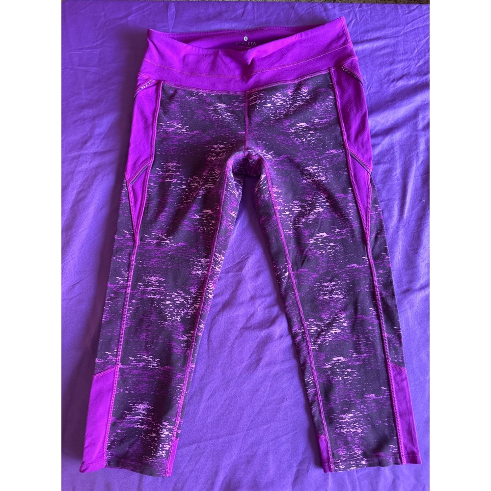 Athleta Be Free Knicker Leggings Purple Crop Mesh Pockets ladies Size M